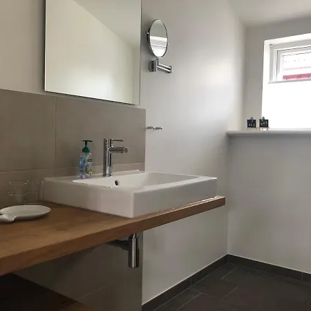 Oldsens - Wohnen Zwischen Wind Und Weite Appartement Oevenum Buitenkant foto